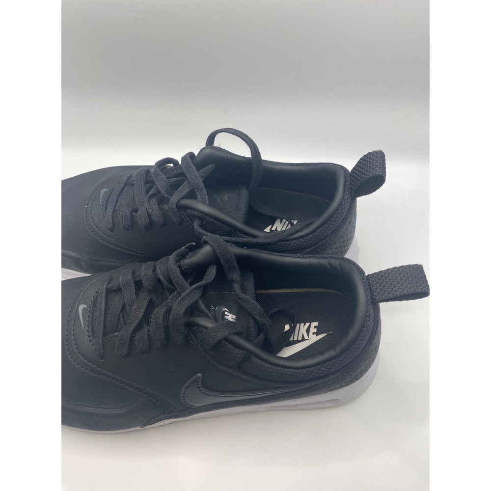 Nike Black and White Women's Sneakers - Picture 5 of 7